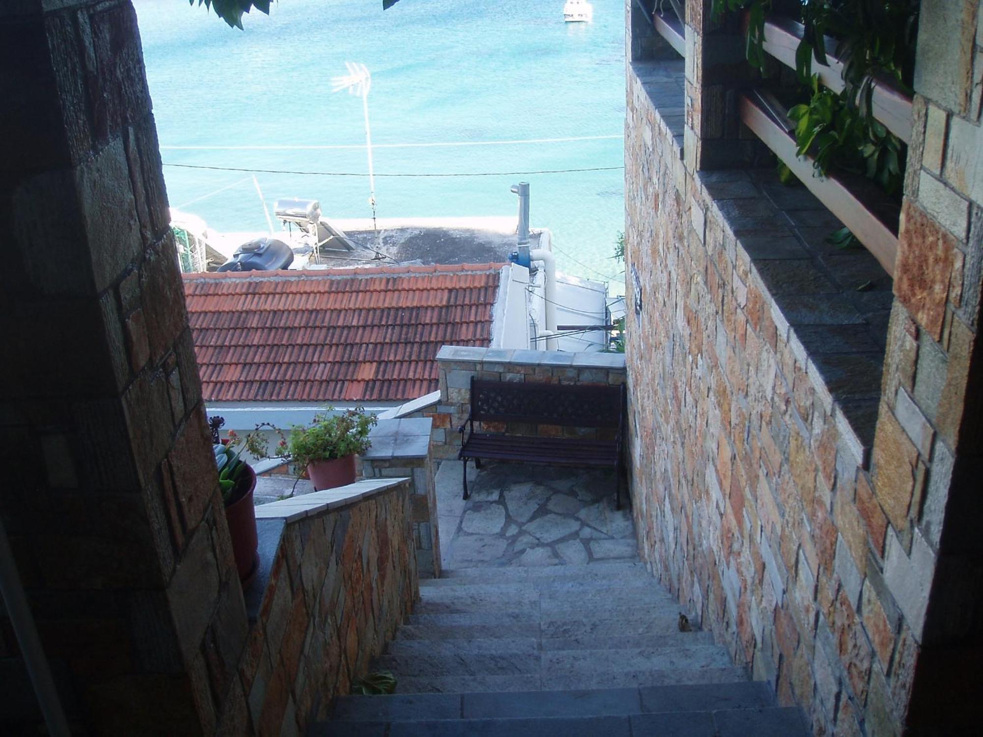 פטיטיריון Haravgi Hotel מראה חיצוני תמונה