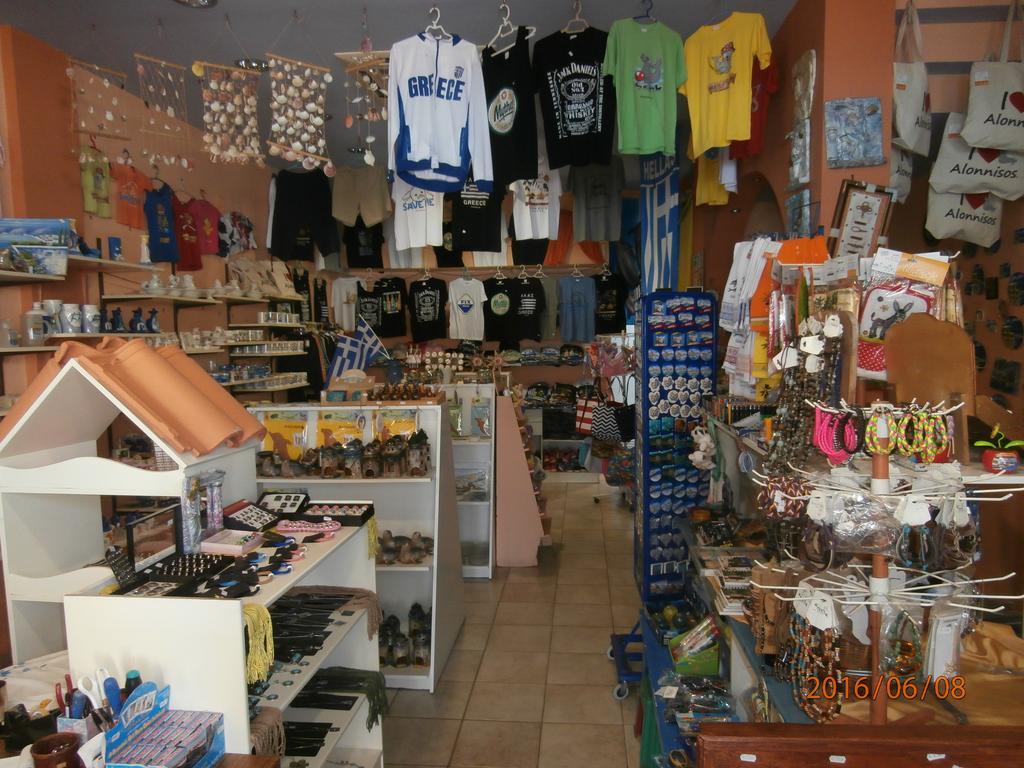 פטיטיריון Haravgi Hotel מראה חיצוני תמונה