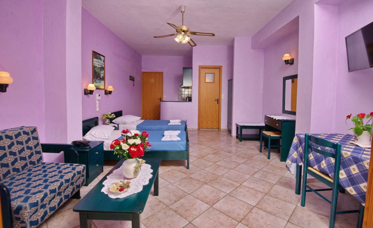 פטיטיריון Haravgi Hotel מראה חיצוני תמונה
